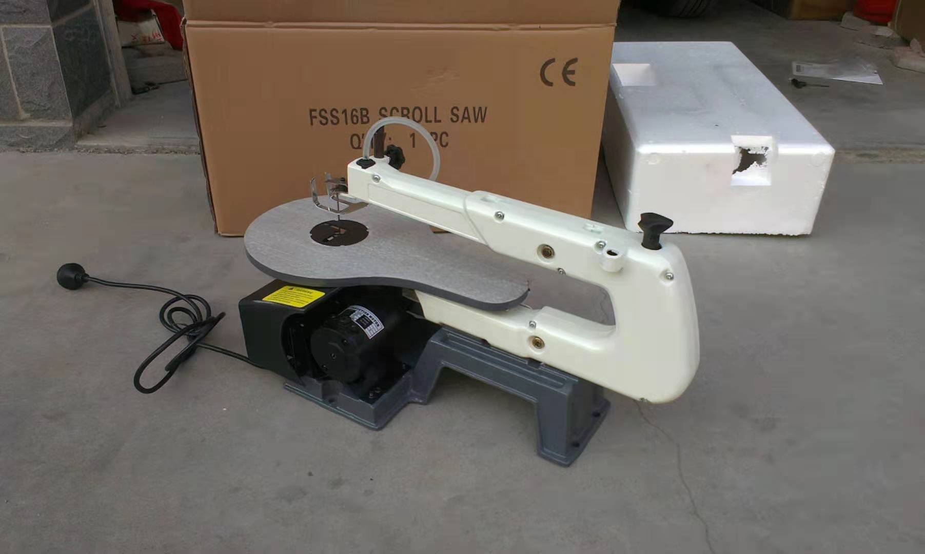 Wood Cutting Industrial Deskto - Woodworking Electric Saw ulasan dan harga